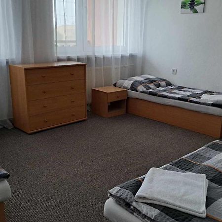 Naty Apartman Haniska Экстерьер фото