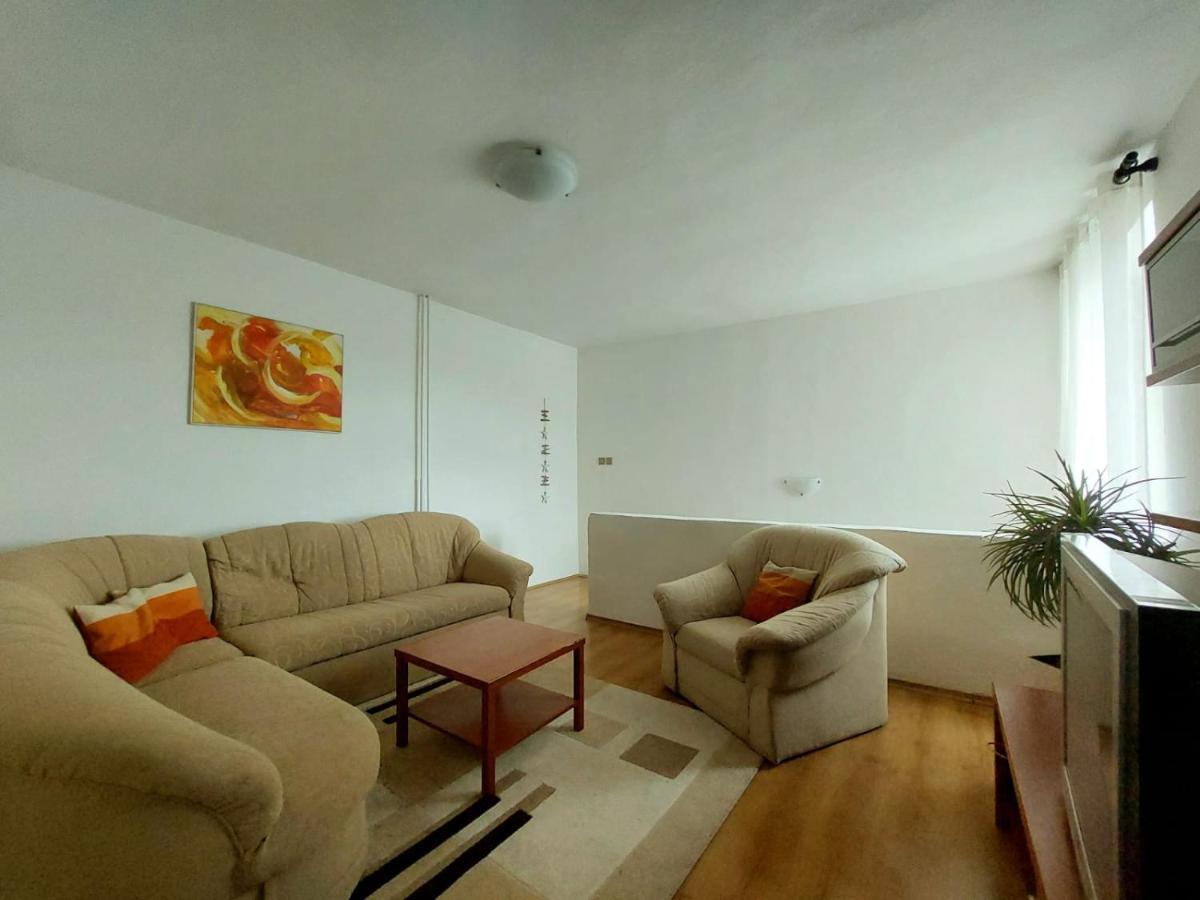 Naty Apartman Haniska Экстерьер фото